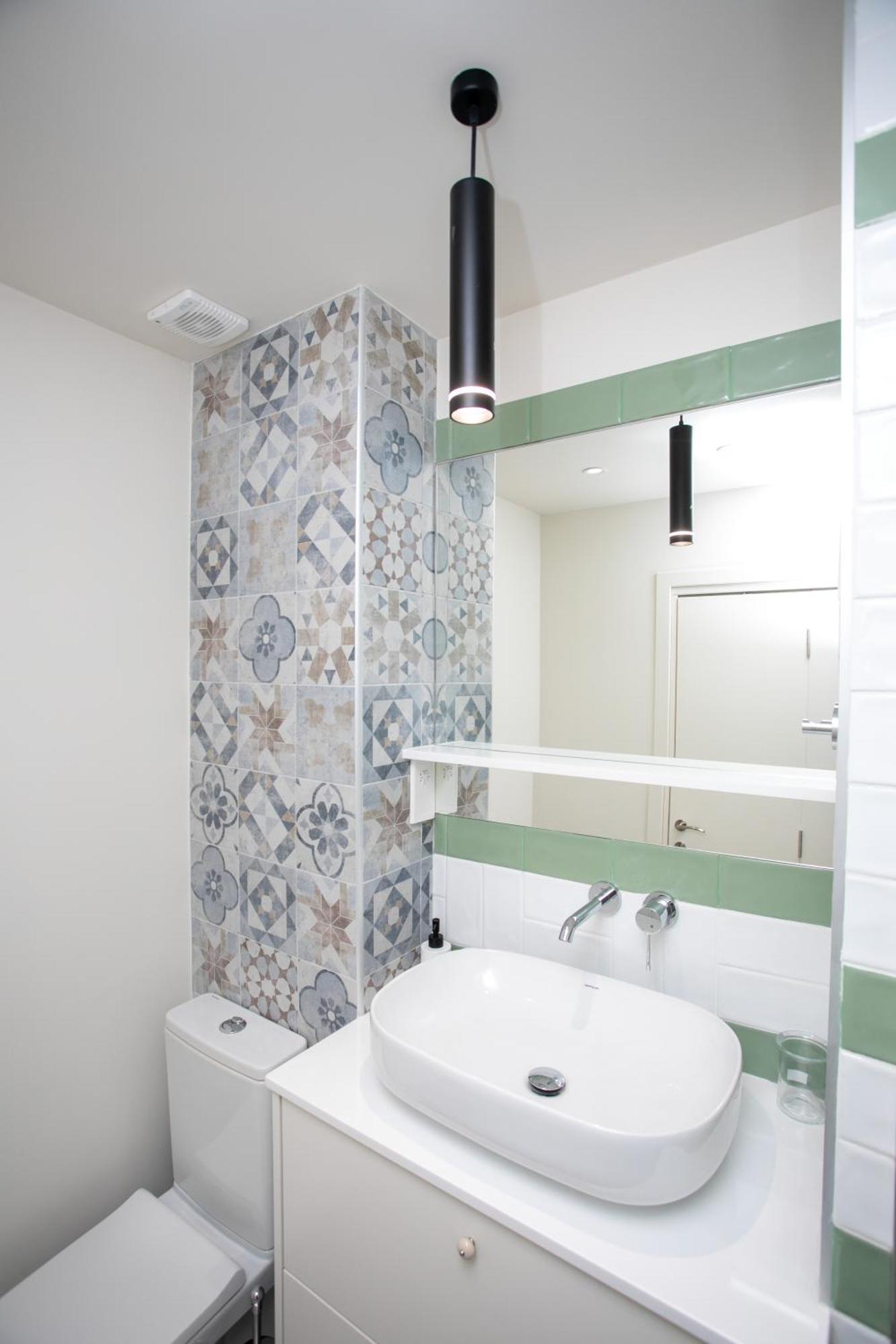 Palmove Luxurious Beachfront Apt Larnaca Buitenkant foto